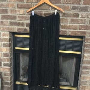 Vintage Express Tricot 
All Lace‎ Black Midi Skirt Size L NWT